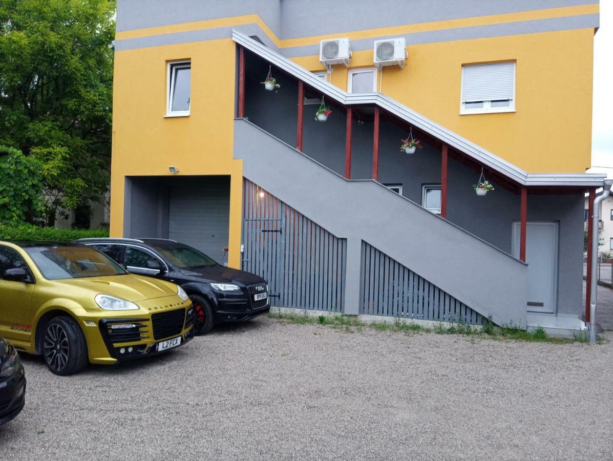 Elite Apartment Jasmina Bihać Kültér fotó